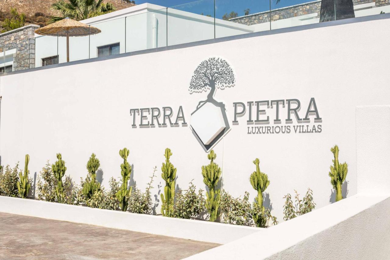 Terra Pietra Luxury Villas & Suites Lardos Extérieur photo